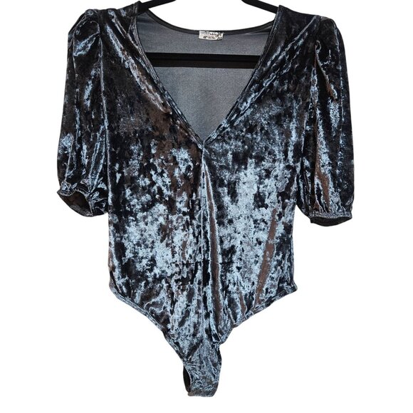 Gorgeous Free People Crushed Velvet Puff Sleeve V-Neck Bodysuit Charcoal Gray S - Picture 2 of 16